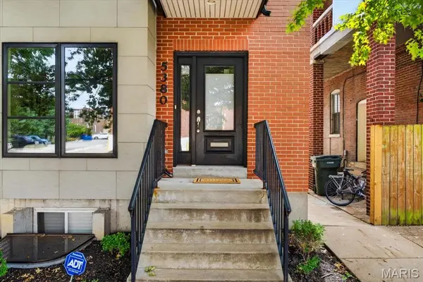 5380 Magnolia AVE, St Louis, MO 63139