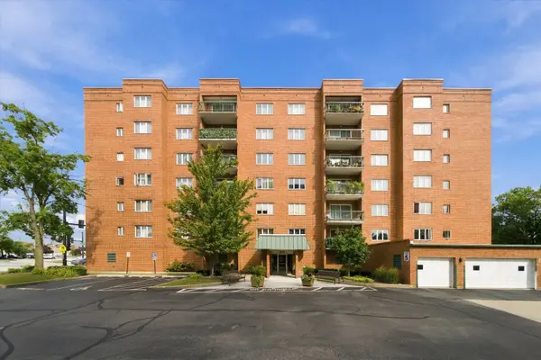 545 S River RD #505, Des Plaines, IL 60016