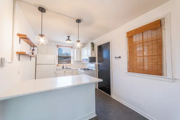 10518 S Artesian AVE #2S, Chicago, IL 60655