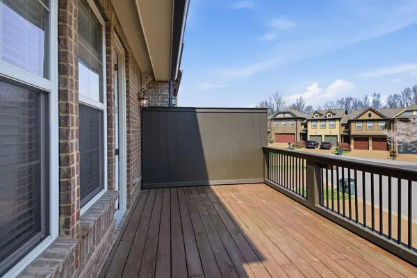 1106 Smokewood Way, Nashville, TN 37221
