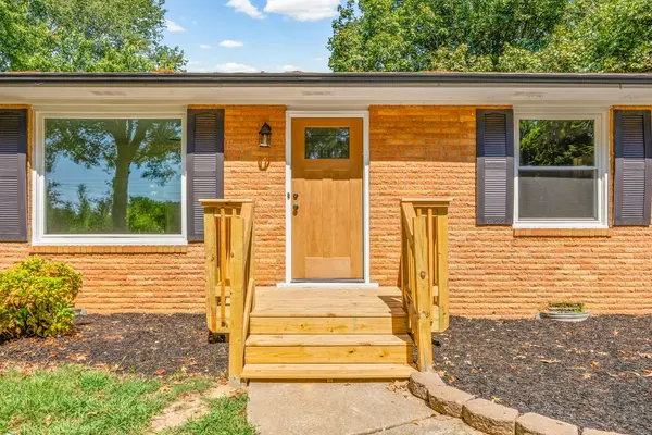 3651 Oakwood Rd, Woodlawn, TN 37191
