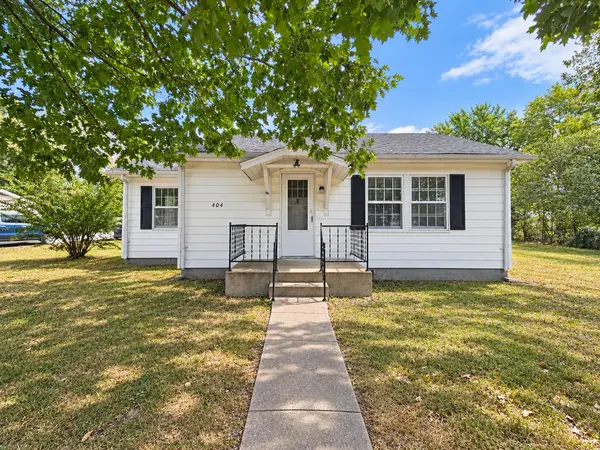 404 S Walnut ST, Buffalo, MO 65622