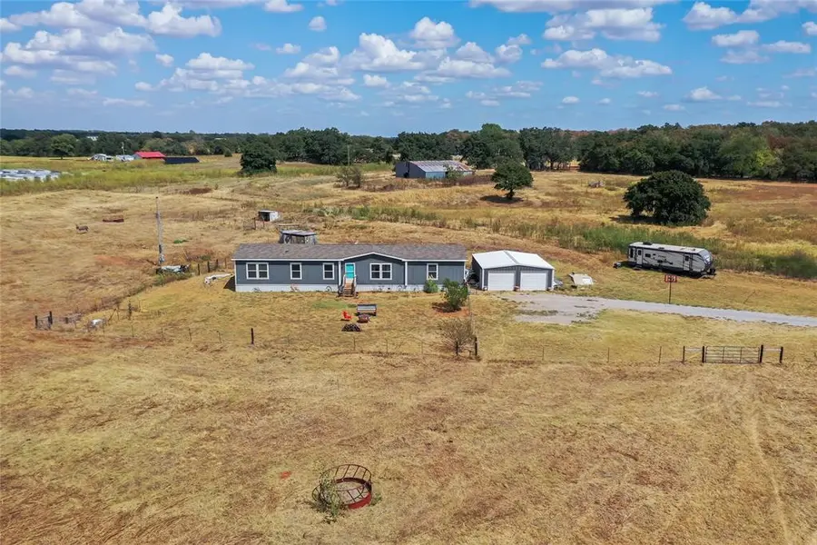 10655 192nd ST, Lindsay, OK 73052