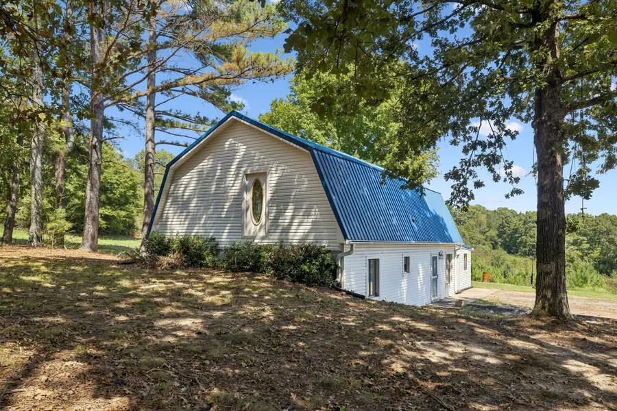 1219 Saint Michael Rd, Southside, TN 37171