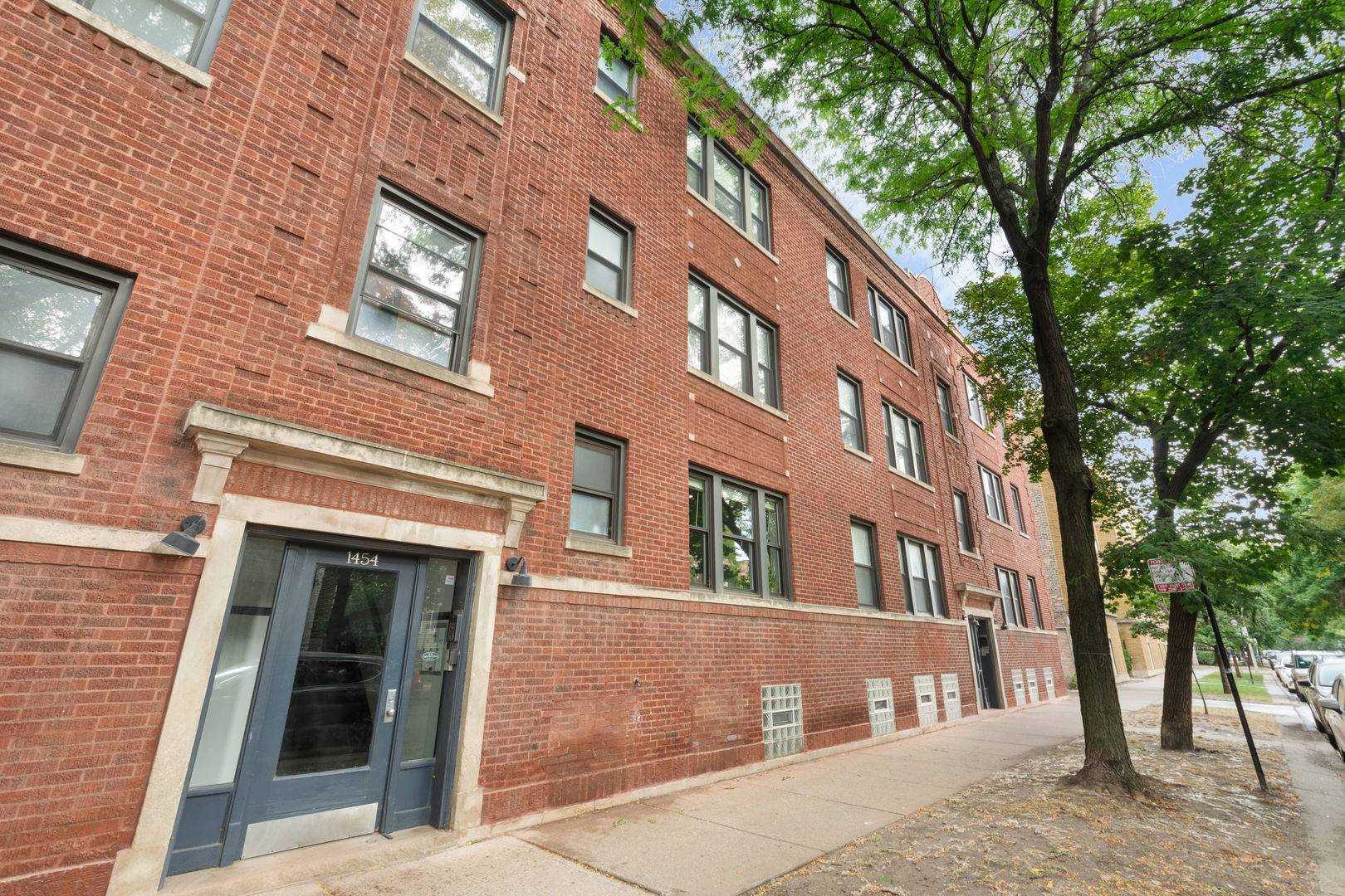 1454 W Roscoe ST #1E, Chicago, IL 60657