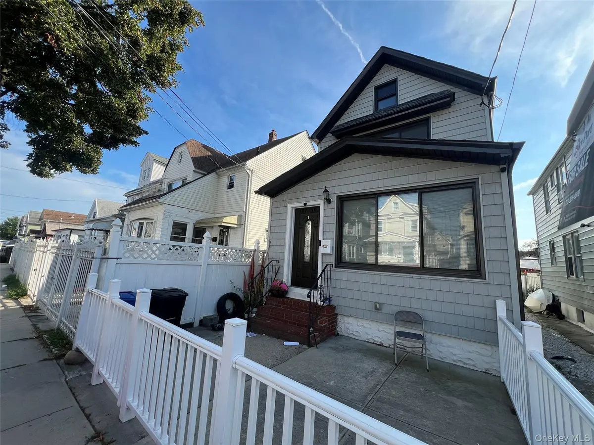 10710 142nd ST, Jamaica, NY 11435