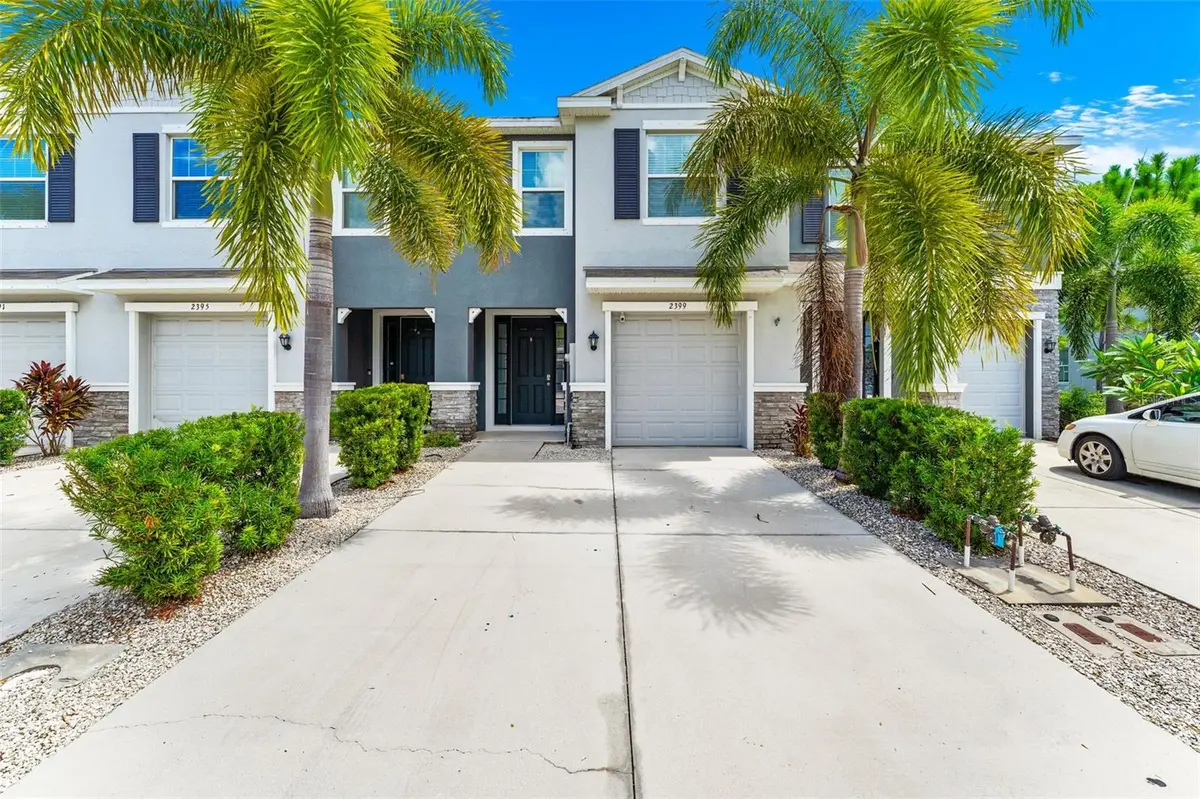 2399 MIDNIGHT PEARL DR, Sarasota, FL 34240