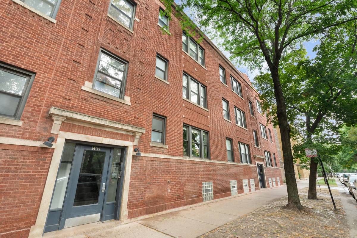 1454 W Roscoe ST #1E, Chicago, IL 60657