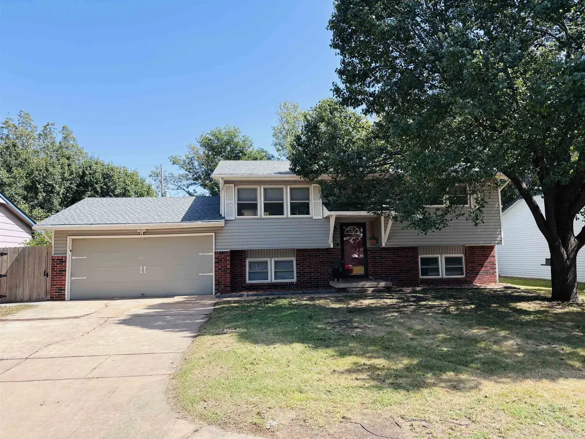 3214 S McComas, Wichita, KS 67217