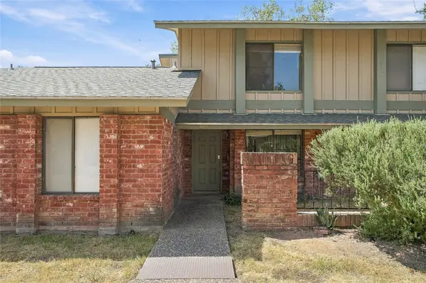 902 Park Village CV, Austin, TX 78758
