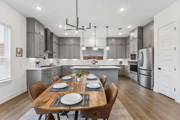 1509 Corsac WAY, Austin, TX 78727