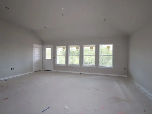 9316 Furman DR, Austin, TX 78747