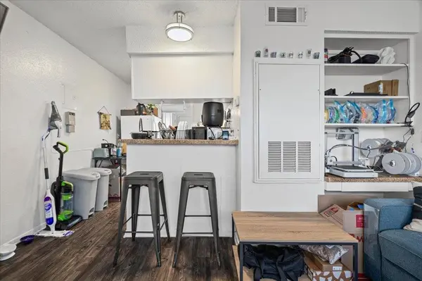 2808 Whitis Ave #C304, Austin, TX 78705