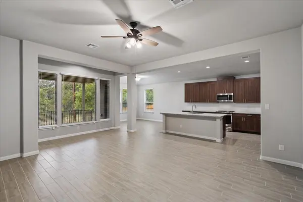 140 Scenic Hills CIR, Georgetown, TX 78628