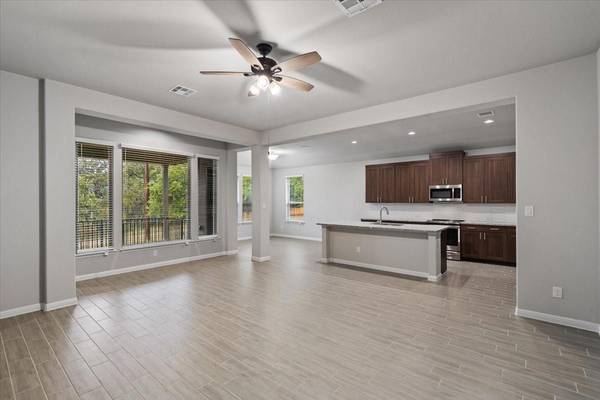 140 Scenic Hills CIR, Georgetown, TX 78628