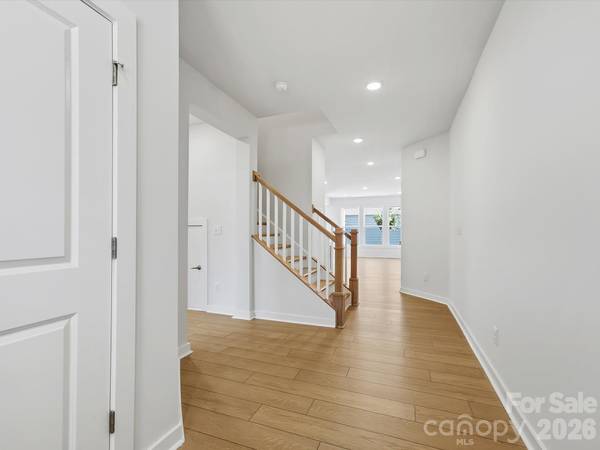 10026 Mamillion DR, Huntersville, NC 28078