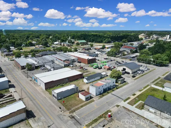 135 E Marion ST, Kershaw, SC 29067