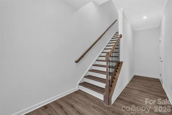 102 Admani WAY #B, Mooresville, NC 28117
