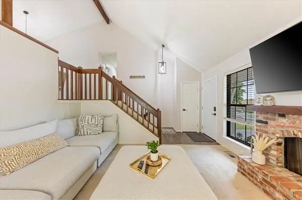 12738 W 108TH ST, Overland Park, KS 66210
