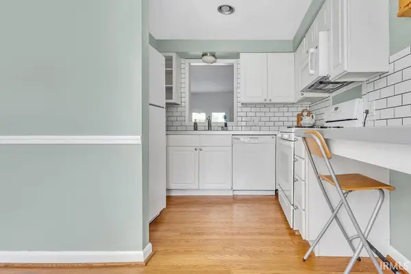 138 N Park Ridge RD, Bloomington, IN 47408-3113