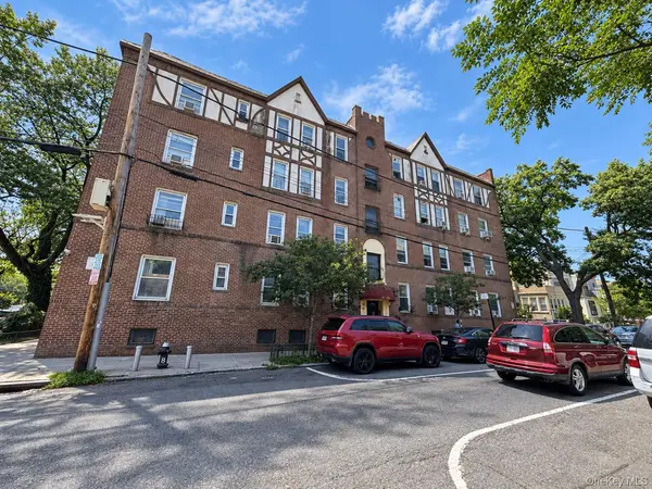 3354 99th ST, Corona, NY 11368