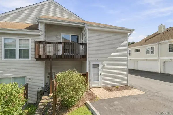 1212 Whispering HLS, Chester, NY 10918