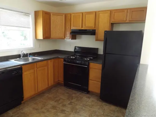4 STATE ST #6, Beacon, NY 12508