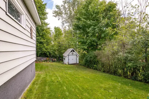 202 St. Paul Ave, Duluth, MN 55803