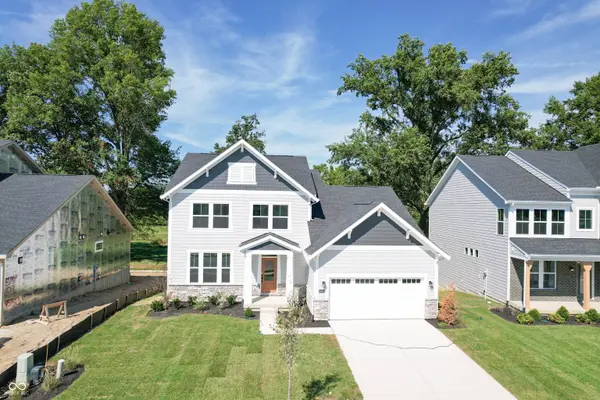 9558 Hemingway DR, Indianapolis, IN 46239