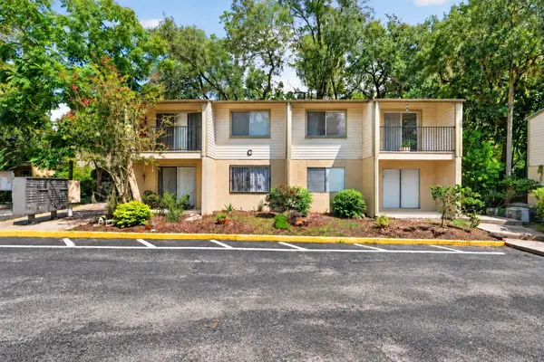 1015 SW 9TH ST #C24, Gainesville, FL 32601