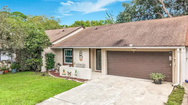 107 LONG LEAF PINE CIR, Sanford, FL 32773