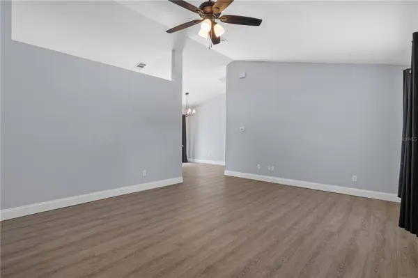 5692 NW 60TH TER, Ocala, FL 34482