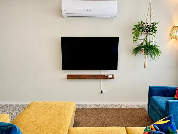 CII Via 18 Apt 1 VILLA FONTANA, Carolina, PR 00983