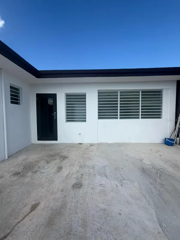 2214 CALLE 18 #A, Carolina, PR 00985