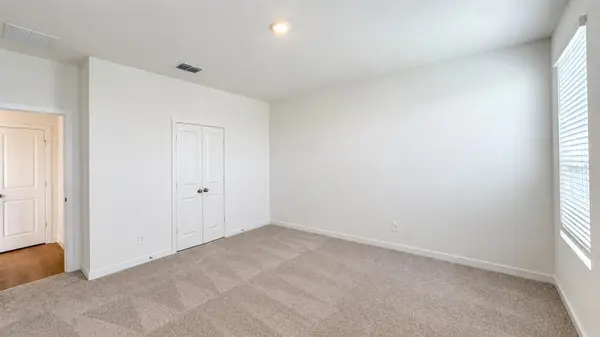 2242 JENNIO DR, Haines City, FL 33844