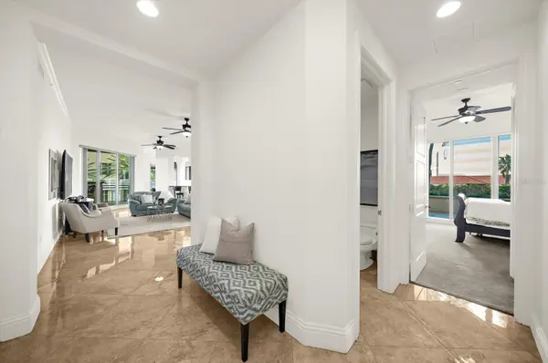11 BAYMONT ST #308, Clearwater Beach, FL 33767