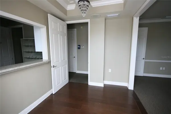 6928 W LINEBAUGH AVE #102, Tampa, FL 33625
