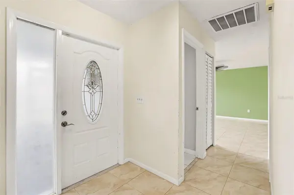 1522 BELLE GLADE AVE, Sun City Center, FL 33573