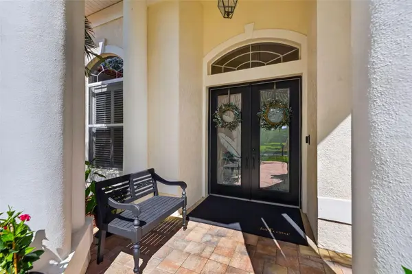 9136 HIGHLAND RIDGE WAY, Tampa, FL 33647
