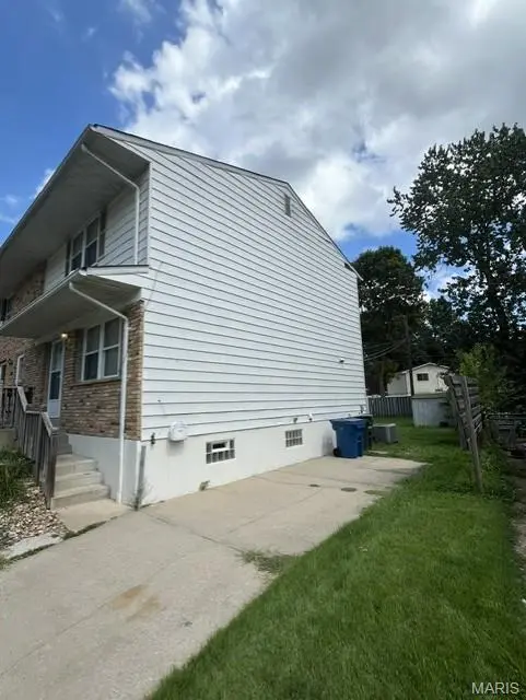 2235 Jackson DR, Arnold, MO 63010