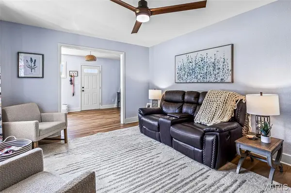 622 E College ST, Farmington, MO 63640
