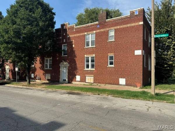 2902 Miami ST, St Louis, MO 63118