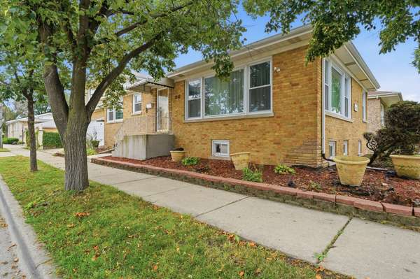 3147 George ST, Franklin Park, IL 60131