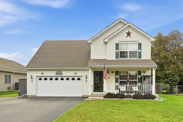 1416 Sandwich DR, Lake Holiday, IL 60548