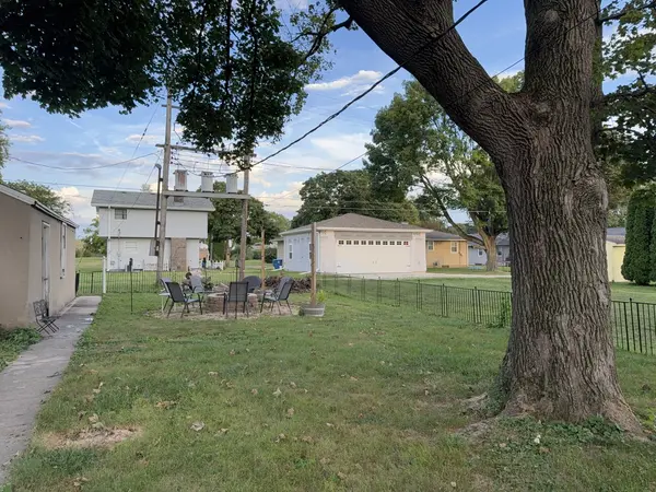 223 N Peru AVE, Ladd, IL 61329