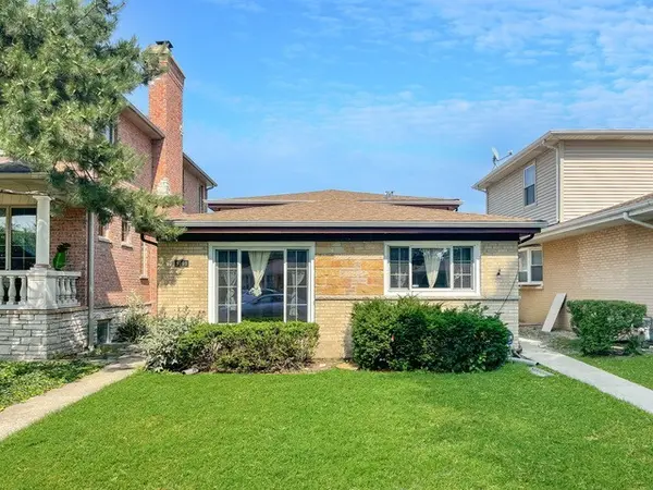 9109 Parkside AVE #1, Morton Grove, IL 60053