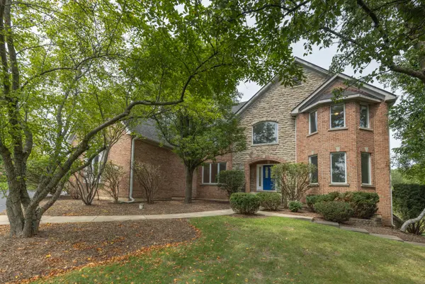 3702 W Homestead TRL, Crystal Lake, IL 60012