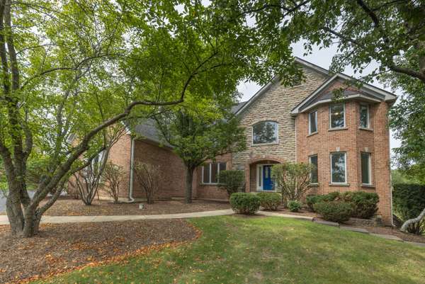 3702 W Homestead TRL, Crystal Lake, IL 60012