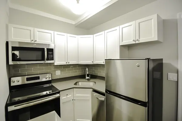 817 W Lakeside PL #107, Chicago, IL 60640