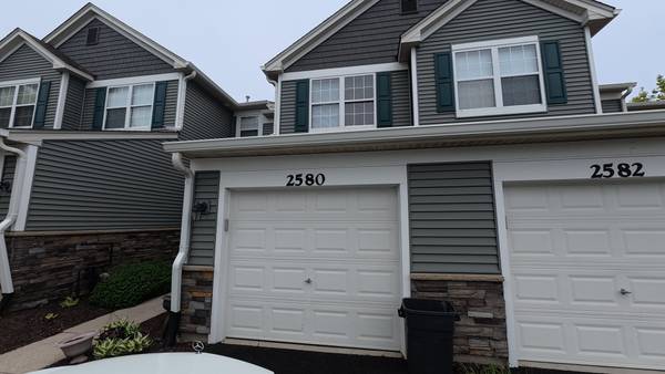 2580 Golf Ridge CIR, Naperville, IL 60563